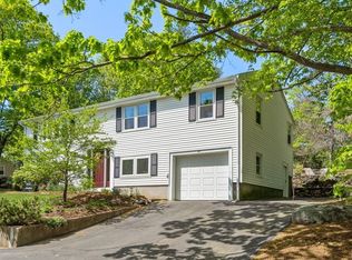 47 Michele Ln, Braintree, MA 02184
