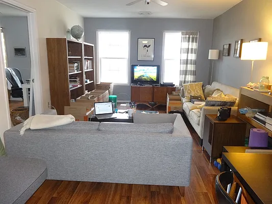 Rented by Blue Egg Realty Corp | media 12