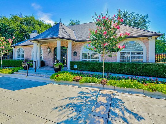 2nd image of 4750 Pear Ridge Dr APT 9306
