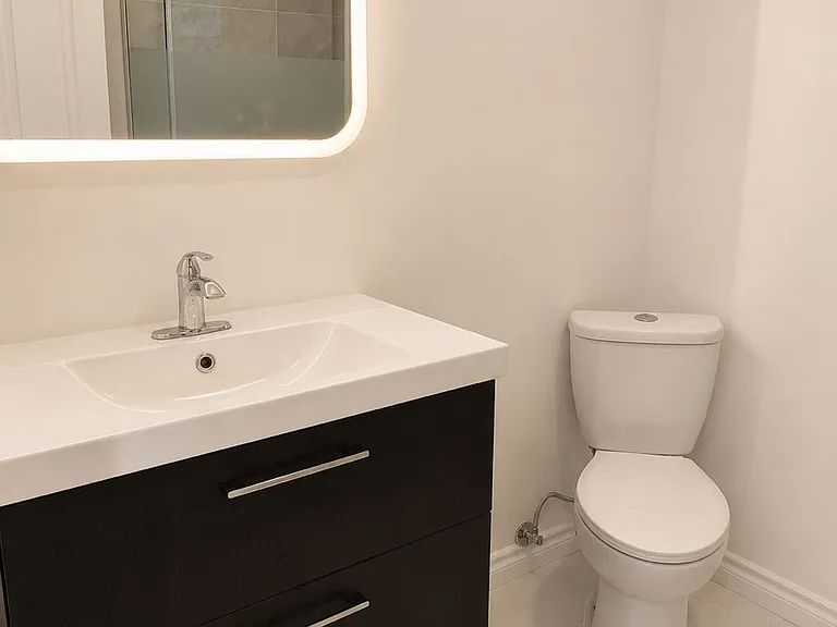 2201 Stratus Dr — Photo 10