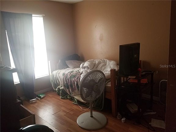 4th image of 12173 Blackheath Cir
