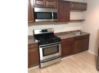 627 Monmouth St, Trenton, NJ 08609