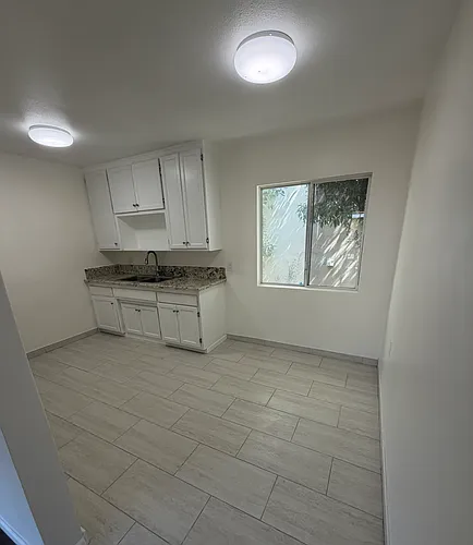 Floor plan J