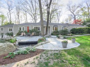 41 N Lake Rd, Armonk, NY 10504