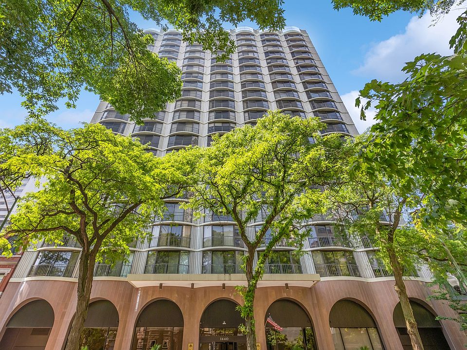 1st image of 1440 N State St #17C