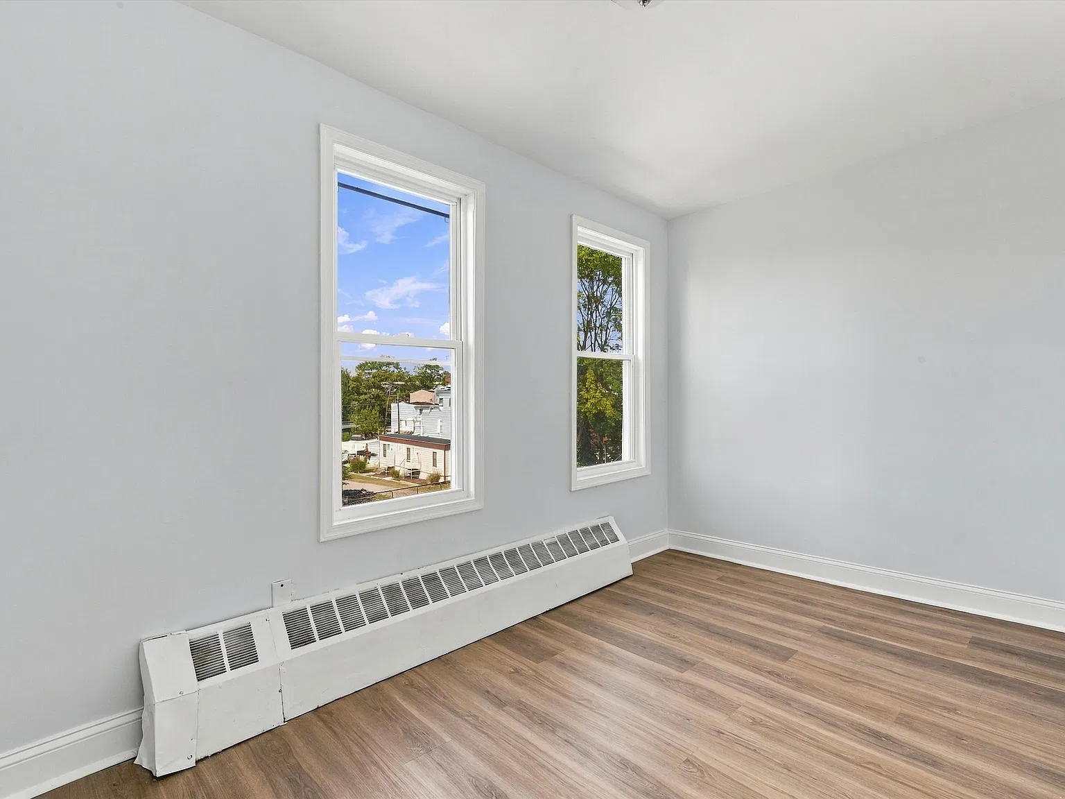 3 bed, $1,675 — Photo 2
