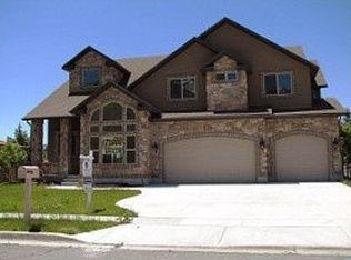 11658 S Sanders Cir, Sandy, UT 84092