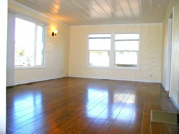 hardwood floors throughou