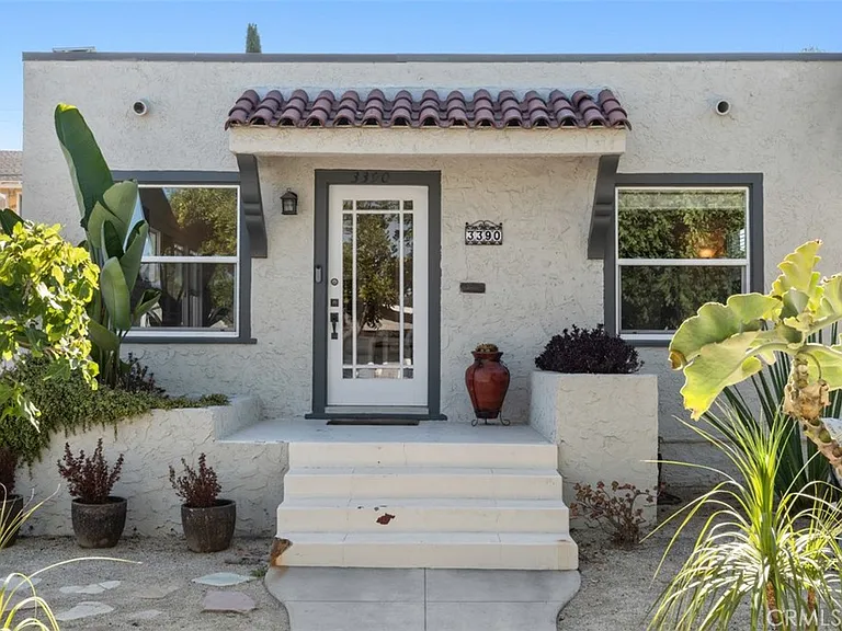 3390 Herman Ave — Photo 28