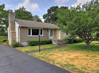 34 Foxon Blvd, East Haven, CT 06513