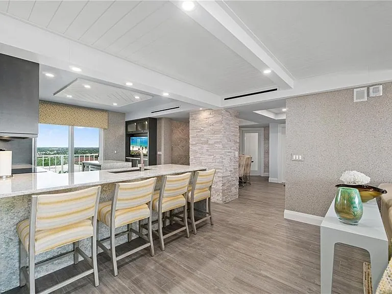 9051 Gulf Shore Dr #Penthouse 3 — Photo 12