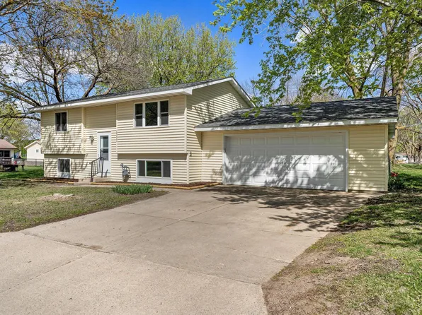 2333 4th Ave NW, Owatonna, MN 55060