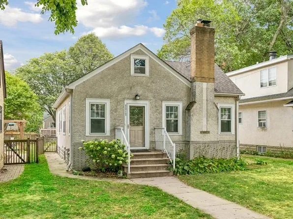5217 Columbus Ave, Minneapolis, MN 55417