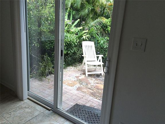 5th image of 1345 Hilltop Dr