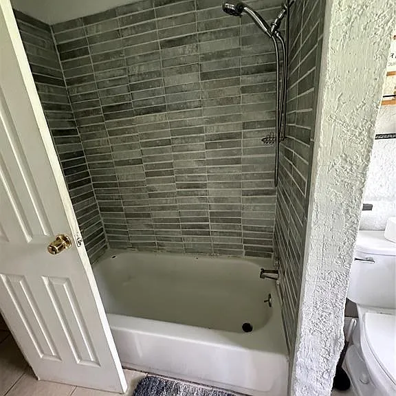 1315 Overdale St — Photo 14