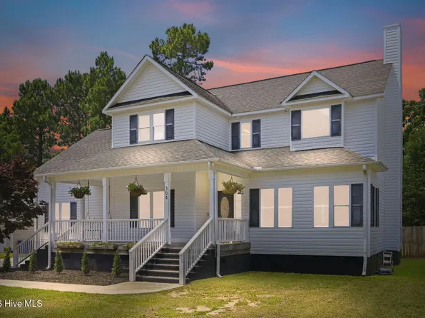 304 Marine Drive, Sneads Ferry, NC 28460
