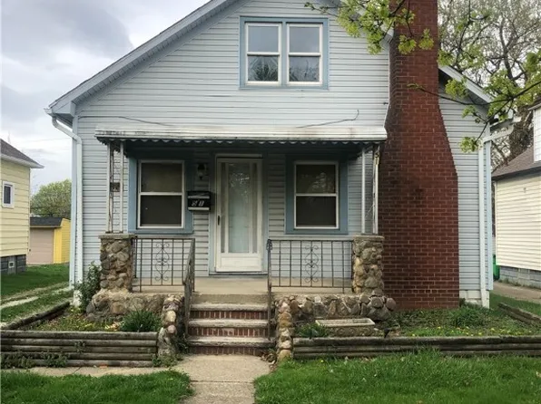 51 Forbes Rd, Bedford, OH 44146