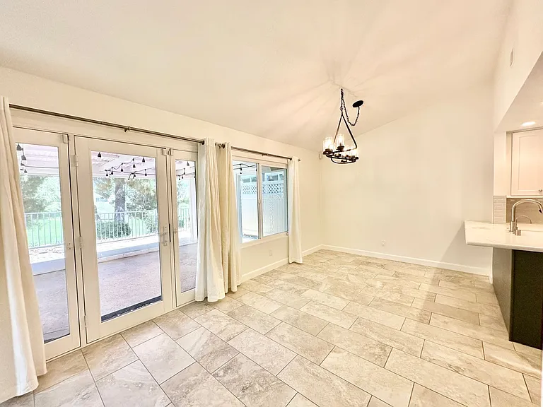 4129 Los Padres Dr — Photo 10