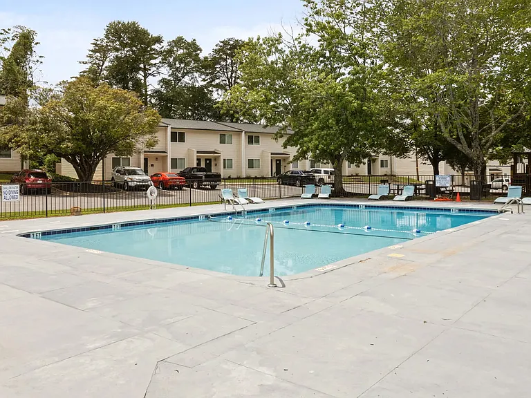 Century Plaza — Photo 23