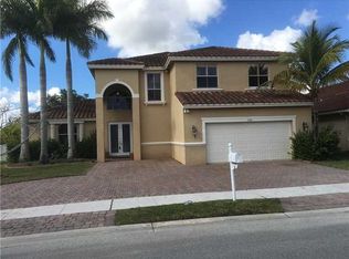 1150 SW 191st Ave, Pembroke Pines, FL 33029