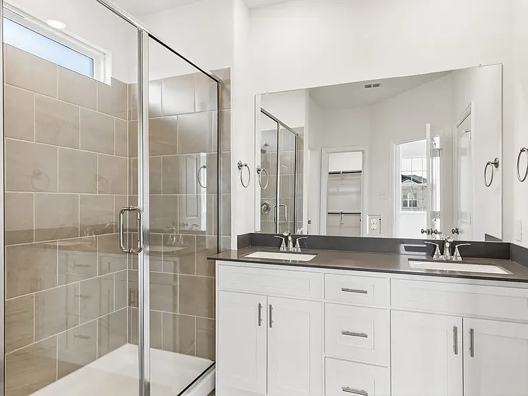 1013 Portina Dr — Photo 15