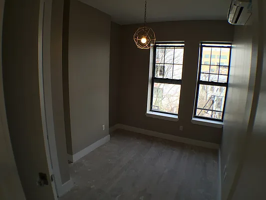 Rented by P Management | media 18