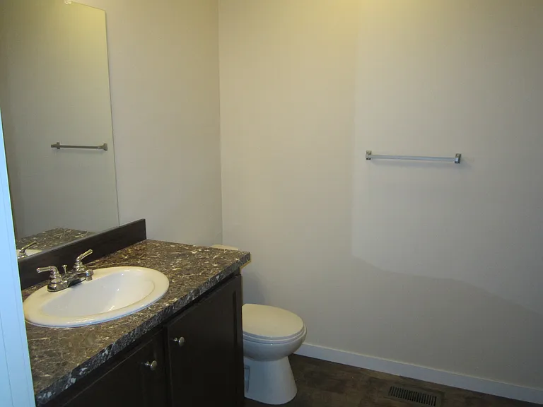 Willowbrook Place — Photo 36