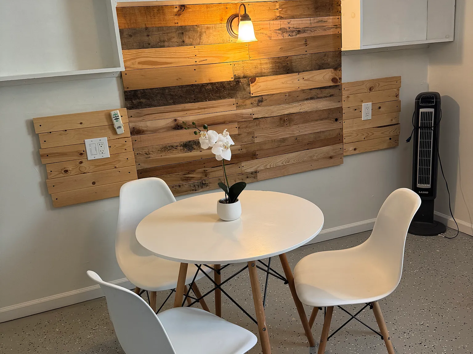 1 bed, 1584 sqft, $1,550 — Photo 3