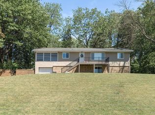 13 Demont Ave W, Little Canada, MN 55117