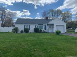 113 Mapleside Dr, Wethersfield, CT 06109