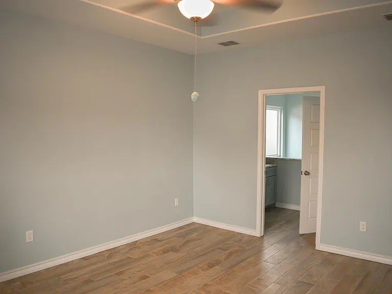 15845 Grenadine Dr — Photo 38