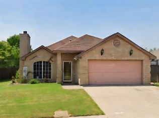 1015 Gaynor Ave, Duncanville, TX 75137