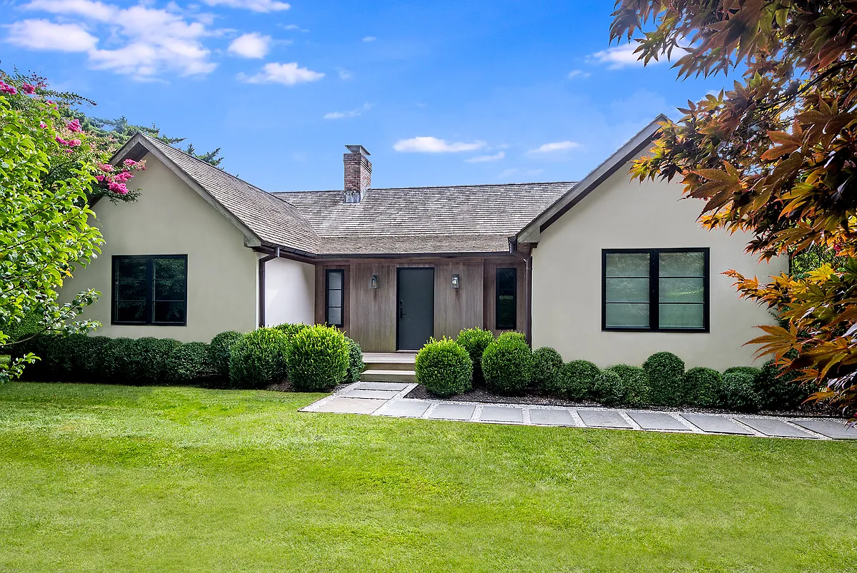 Building Photo - 65 Mill Hill Ln