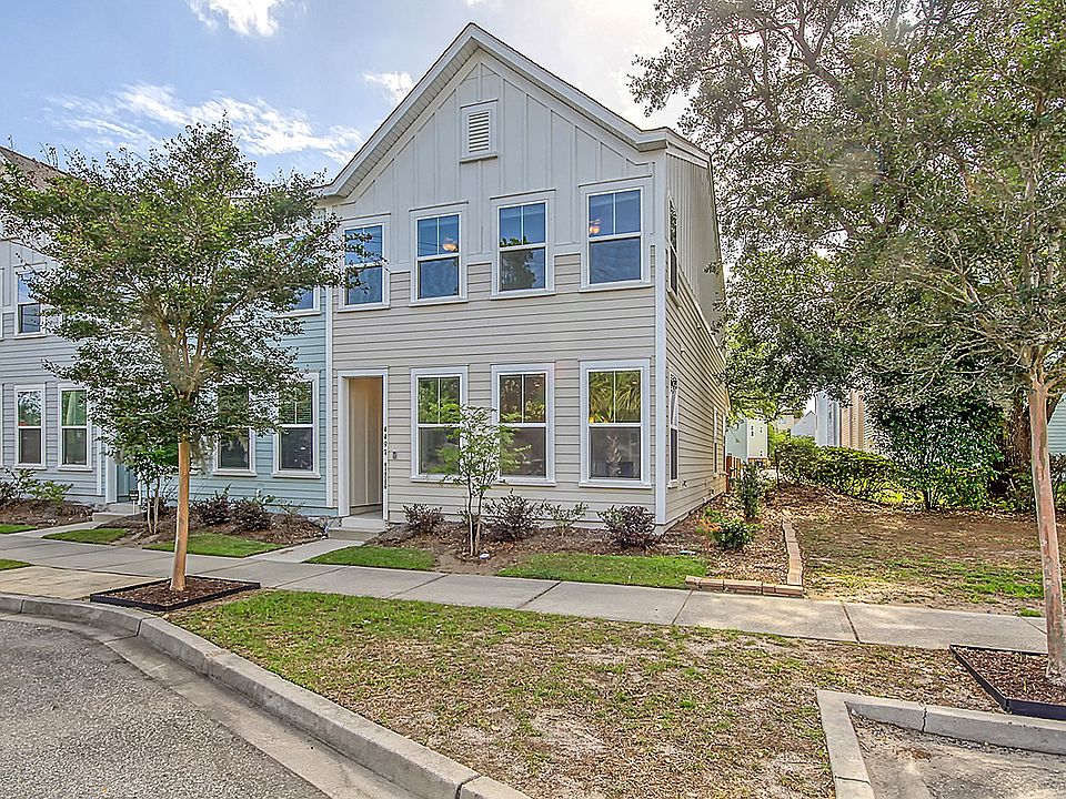 1st image of 4497 Mixson Ave #1