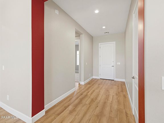 4th image of 7016 Sterling Ln
