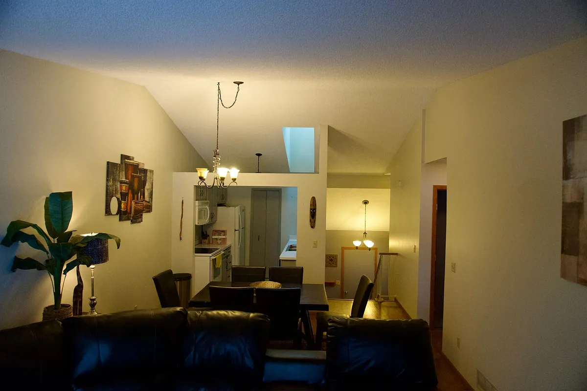 Shared Space - 541 Skillman Ave E