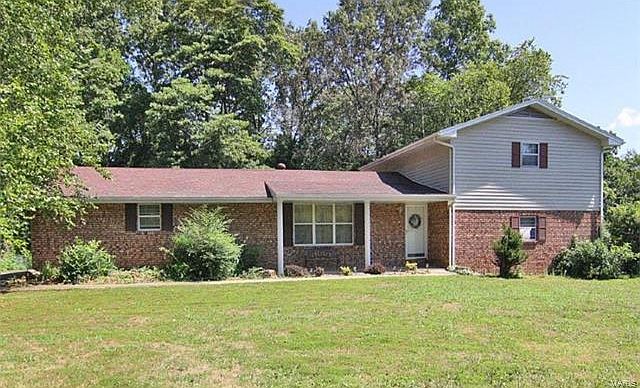 1st image of 229 Dogwood Dr