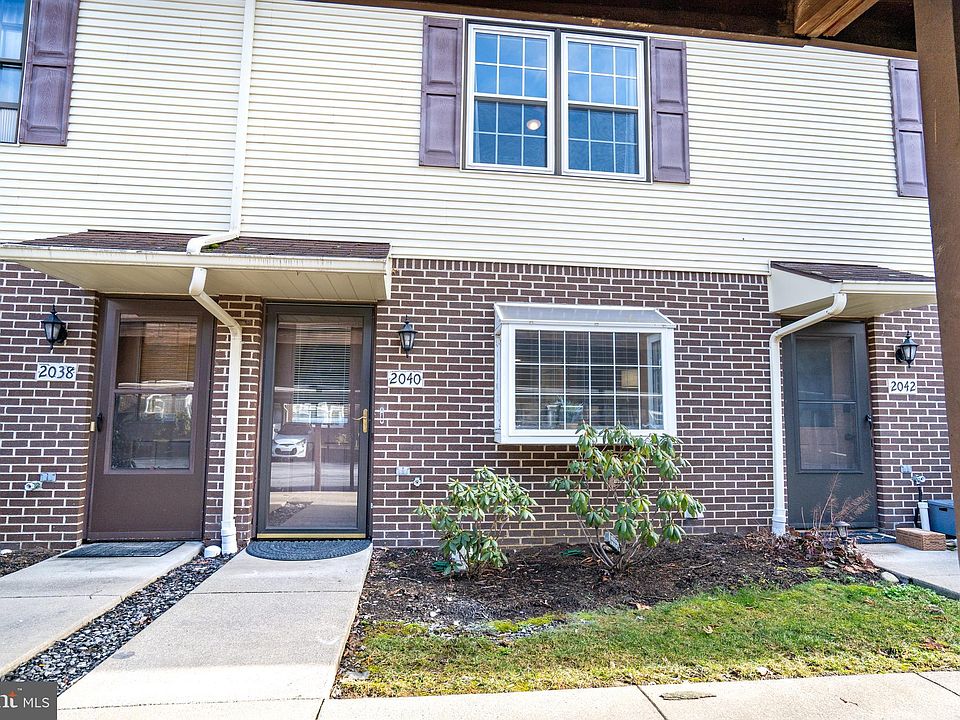 1st image of 2040 Mary Ellen Ln
