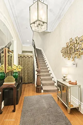 Sold by Corcoran | media 24