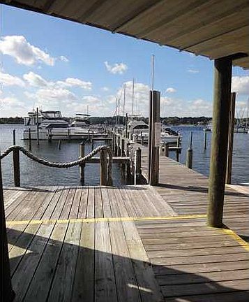 5th image of 821 Bayshore Dr