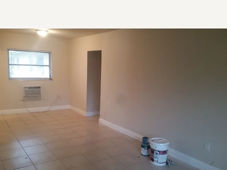 234 Sidonia Ave — Photo 5