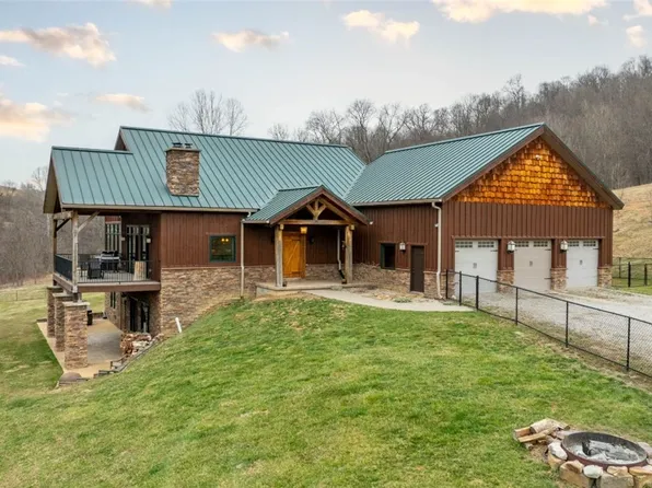 234 Carmichaels Rd, Carmichaels, PA 15320
