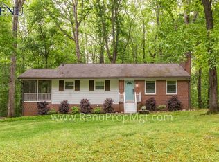 843 Young Acres Farm Rd, Winston Salem, NC 27106