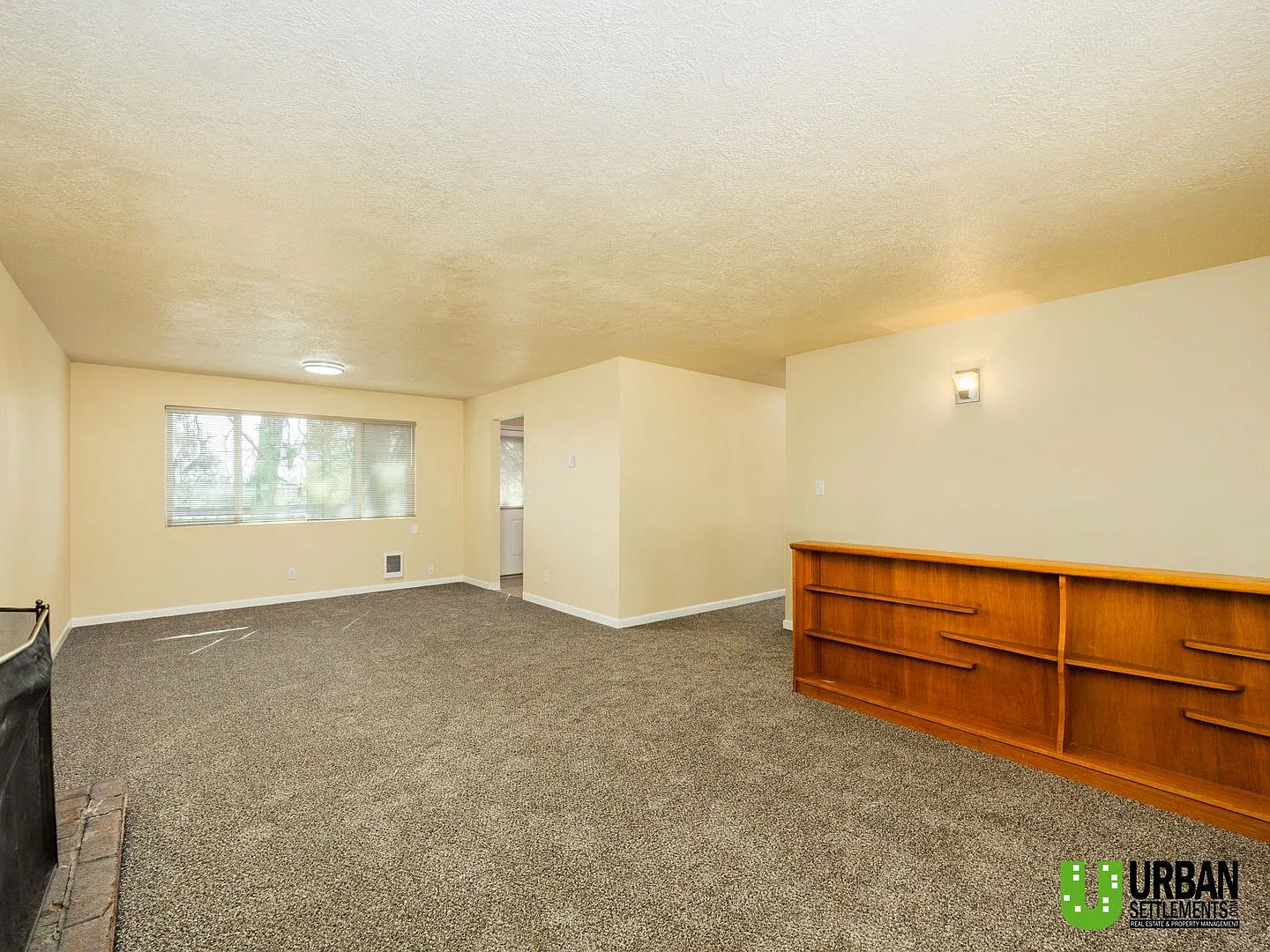 Spacious, clean and convenient 2 bed — Photo 3
