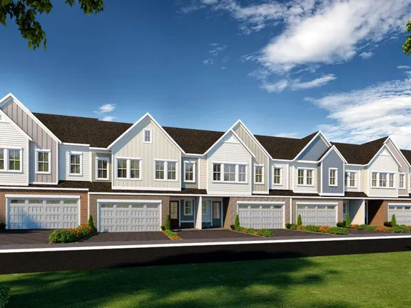 6910 Barbera Dr, Gainesville, VA 20155