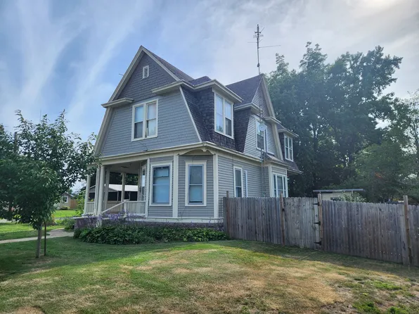 401 Mason St, Pinckneyville, IL 62274