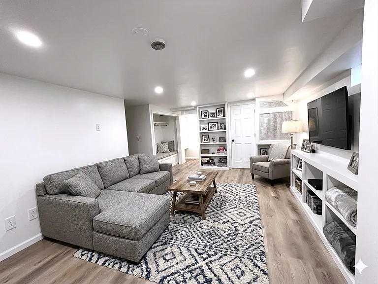 Bonus room virtually staged.