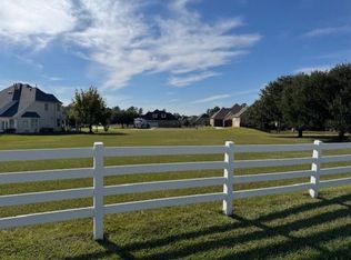 5912 Oak Leaf Ct, Conroe, TX 77304
