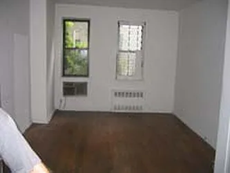 Rented by Eric Goodman Realty Corp