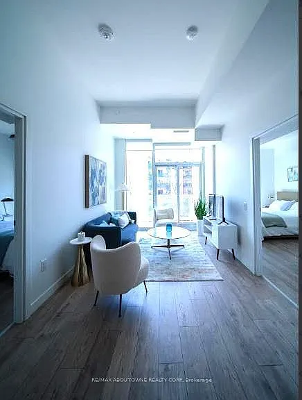 125 Bronte Rd #A0412 — Photo 3